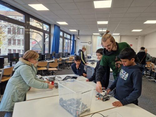 2025_Uwes_Geburtstag_Tagderoffenentuer_ (123)