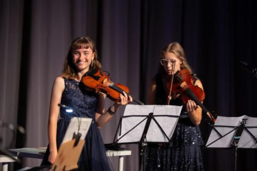 Julina Pletziger und Lotta Wendt Abi2020