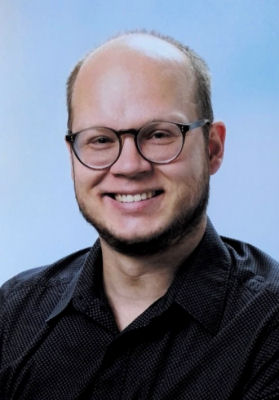 Dr.Schlüter