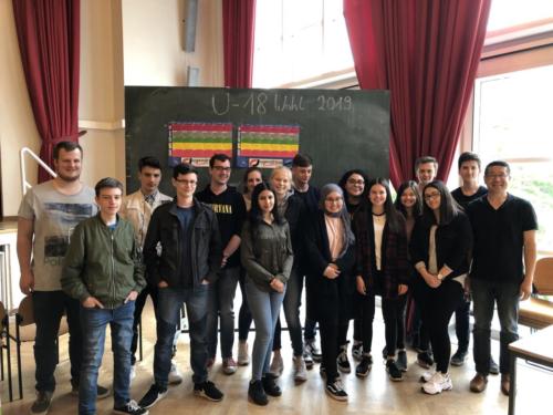 GkMusikEF mit Herr Erichsen links aussen Herr Hackstein dritterlinks BDKJ Duisburg